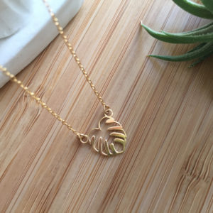 Colgante Oro Costilla de Adán