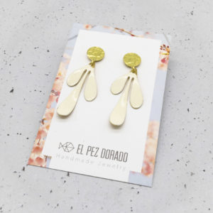 Pendientes Color Hoja Dibujada